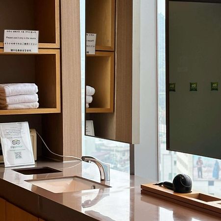 Ibis Styles Ambassador Seoul Myeong-Dong Hotel Exterior foto